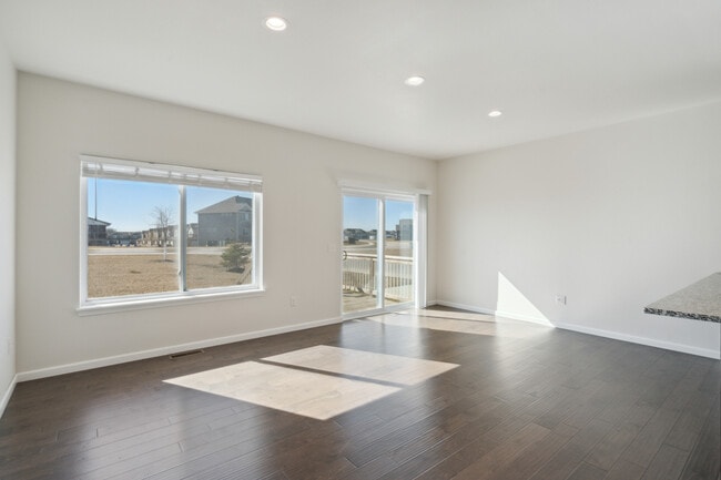 Building Photo - 1275 Exchange St