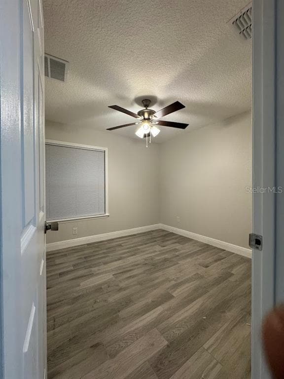 Building Photo - 12142 Caper St