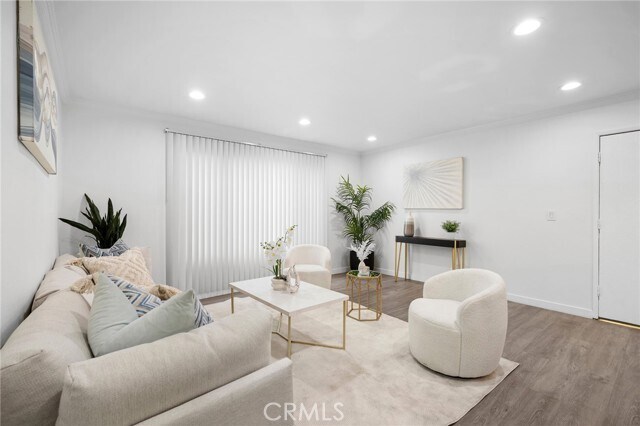 Building Photo - 408 Burchett St