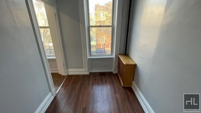 Building Photo - 3 bedroom in BROOKLYN NY 11233