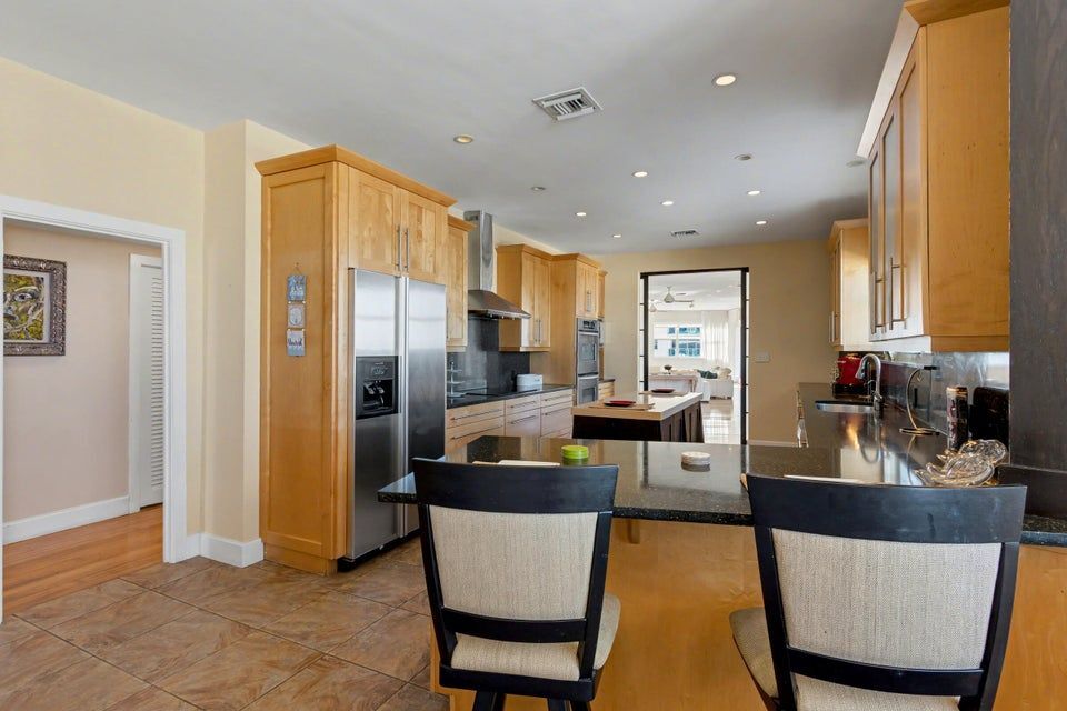 Building Photo - 3430 Galt Ocean Dr