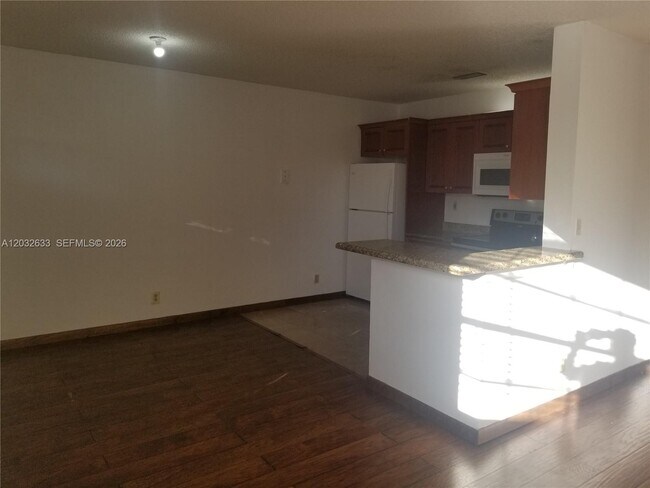 Building Photo - 11450 NW 43rd St