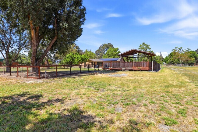 Building Photo - $5795 - Ranch-style home with acreage in West Gilroy's quiet countryside