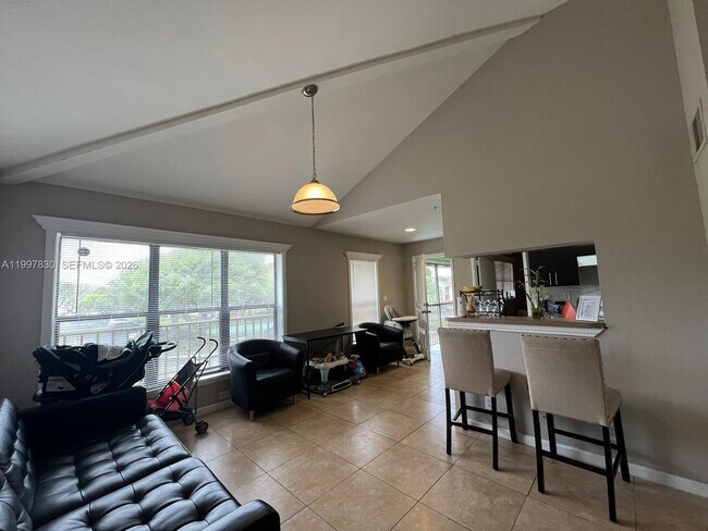 Building Photo - 3932 NW 87th Ave