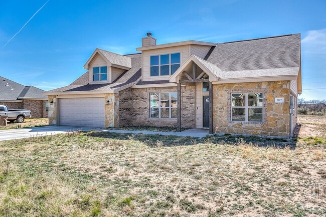 Building Photo - COMING APRIL 2026 - Beautiful Home in Buffalo Heights!