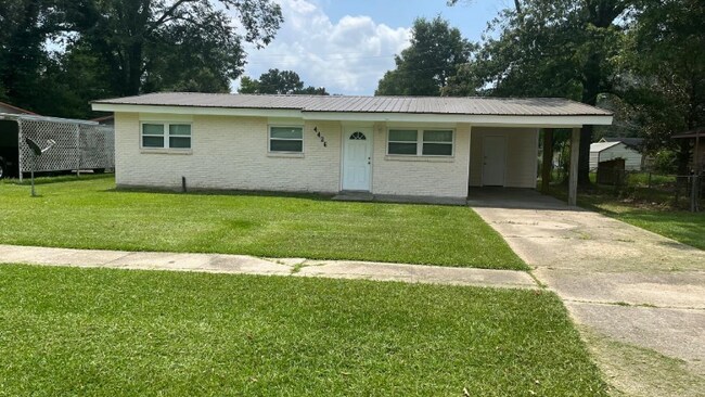 Primary Photo - 4426 Heath Dr