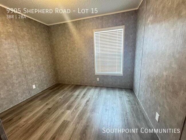 Building Photo - 9905 Shepherd Rd