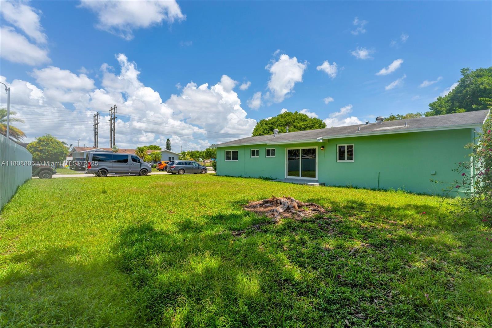 Building Photo - 12520 SW 106th St