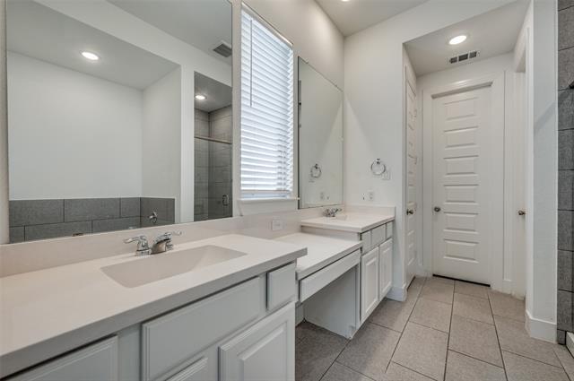 Building Photo - 3815 Blue Yucca Ln