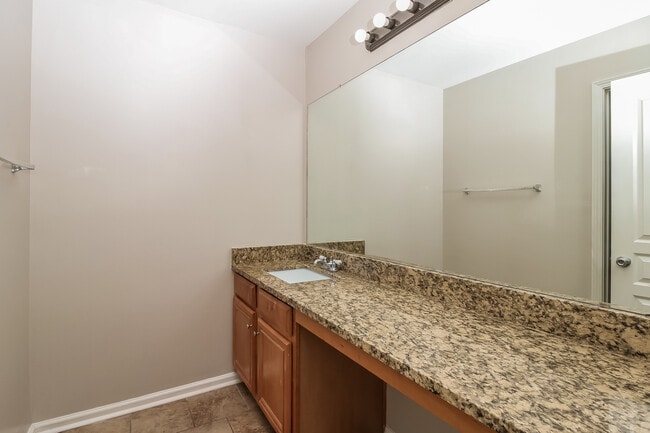 Building Photo - 35 Chesapeake Chase