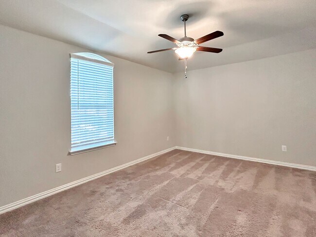 Building Photo - Schertz Stunner Near The Forum & Randolph AFB | Screened Porch + Game Room