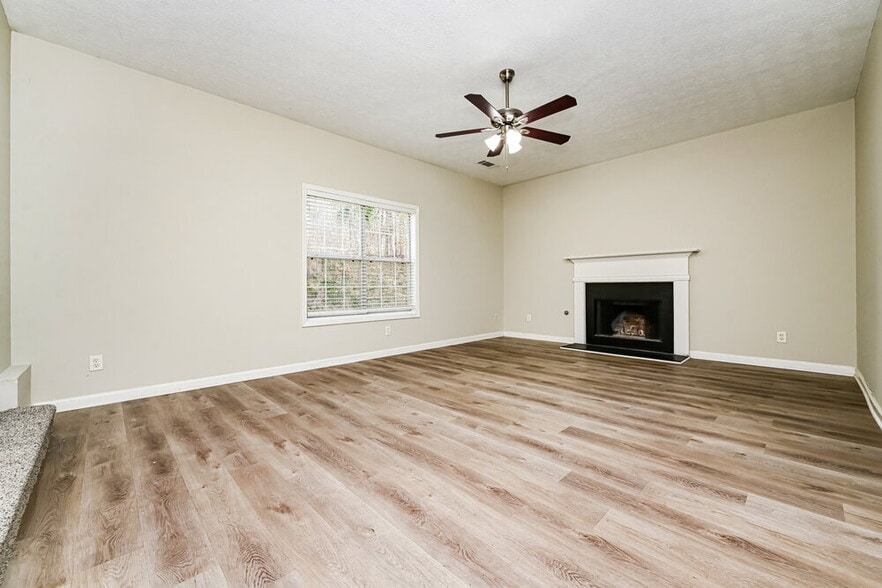 Building Photo - 7867 Providence Point Way