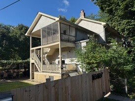 Building Photo - 947 Florence Ave