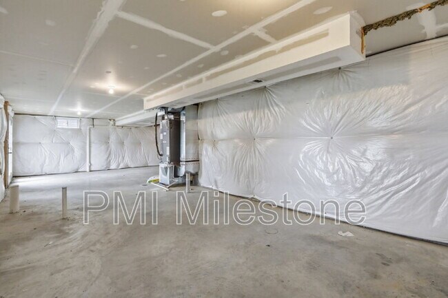 Building Photo - 371 Lookout Mountain Ct