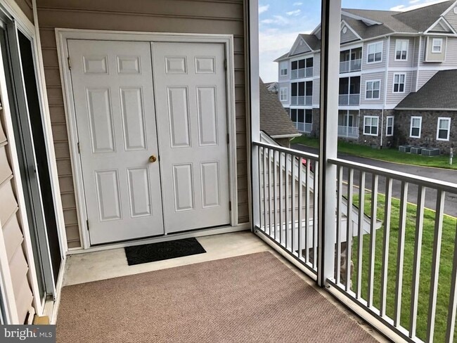 Building Photo - 4302 Fullerton Ct