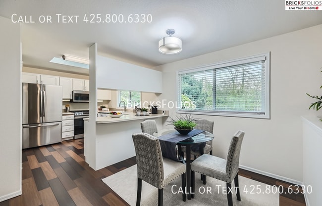 Building Photo - Inviting Bothell Home: Your Sanctuary with...