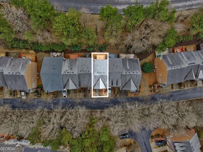 Building Photo - 438 Tioram Ln SE