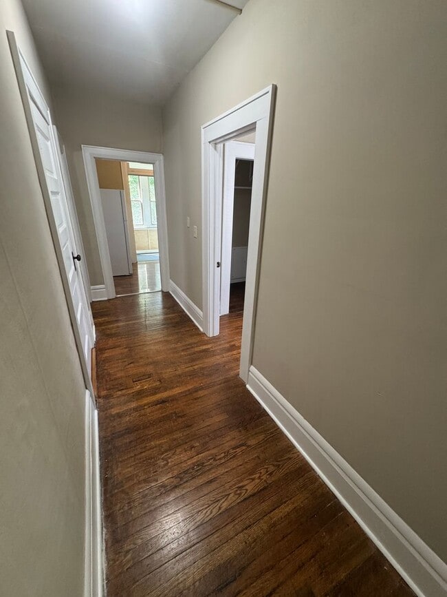 Building Photo - 3 Bedroom- OSU Campus