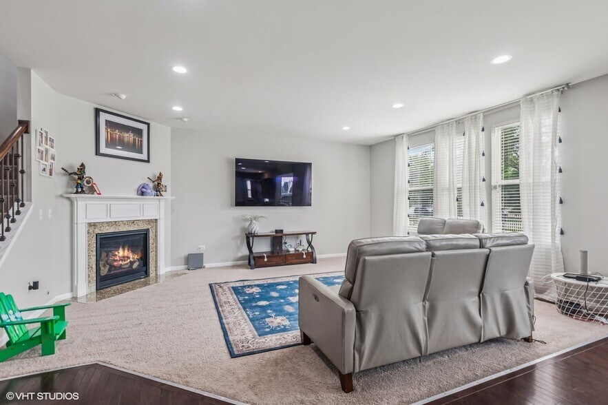 Building Photo - 14117 Meadow Ln