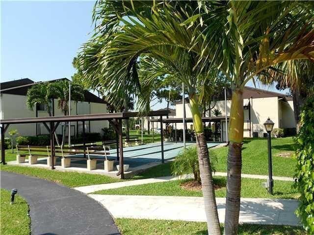 Building Photo - 5839 La Pinata Blvd