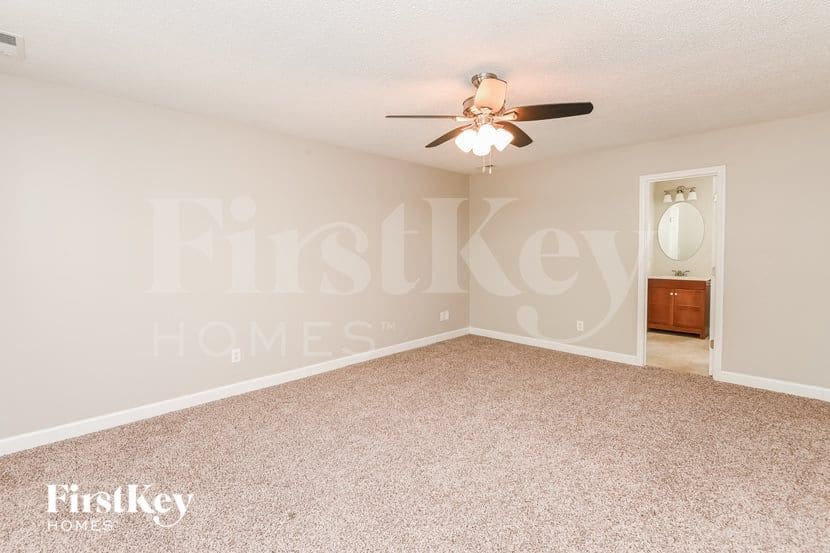 Building Photo - 5000 Scaleybark Ct