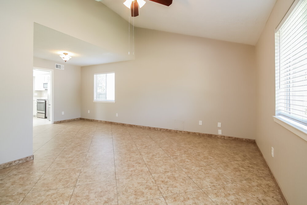 Building Photo - 6027 Leafwood Cir