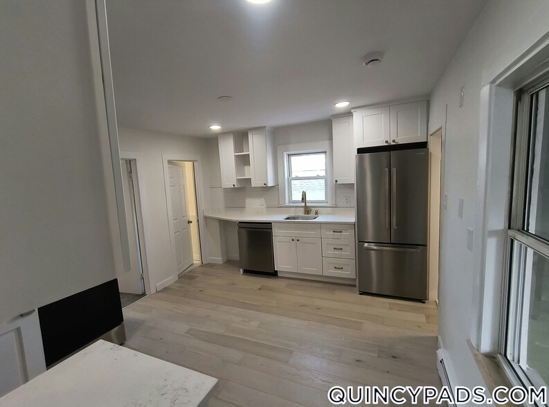 Building Photo - 71 Water St