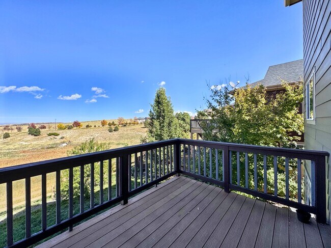 Building Photo - 24977 E Lake Dr