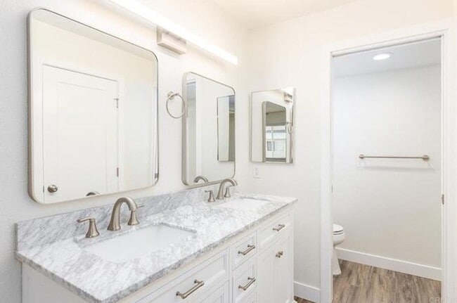 Building Photo - Tranquil 3 Bed,2 Bath Condo with Garage + Parking space, Central Air, Washer & Dryer - 15 min to ...