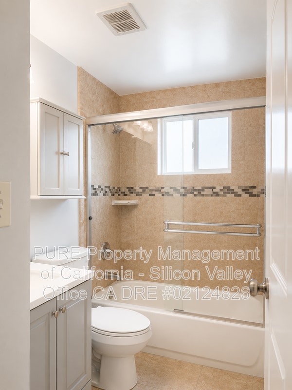 Building Photo - 40469 Shaw Ct