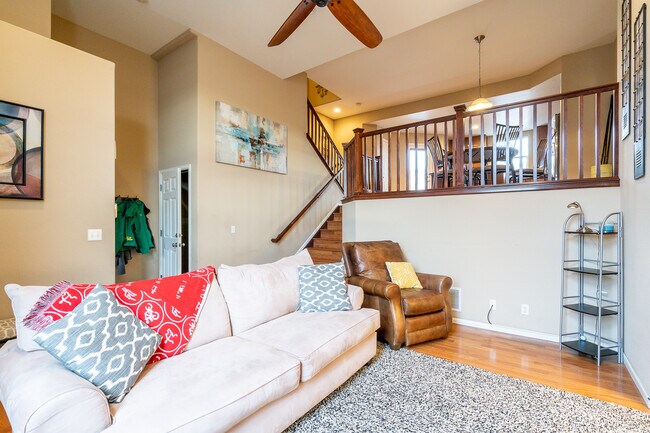 Building Photo - 2681 Stonecrop Ridge Grove