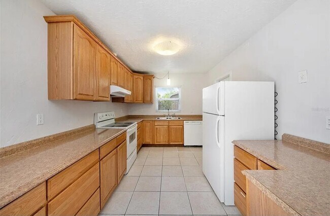 Primary Photo - 1817 E 109th Ave