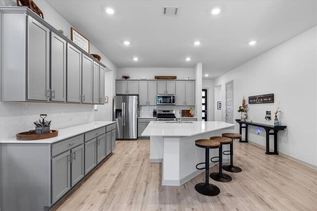 Building Photo - 2117 Centerline Ln