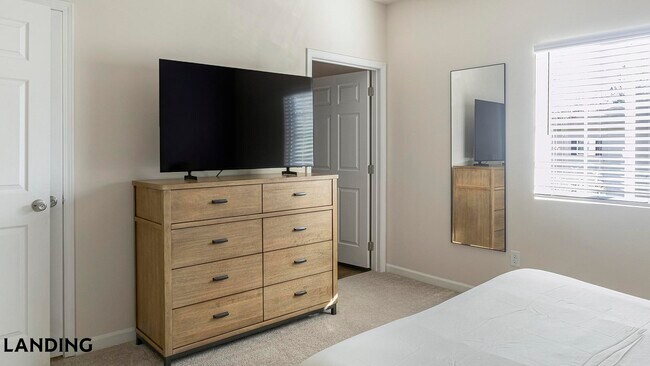 Building Photo - 100 Waterstone Park Cir