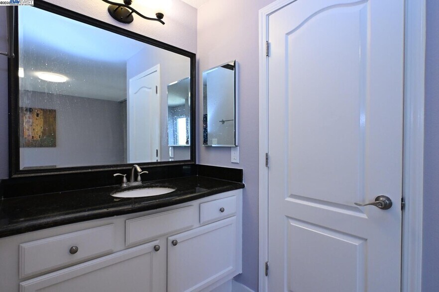 Building Photo - 420 Dempsey Rd