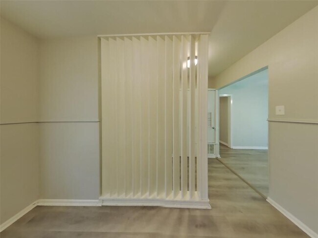 Building Photo - 1308 Shady Grove Path