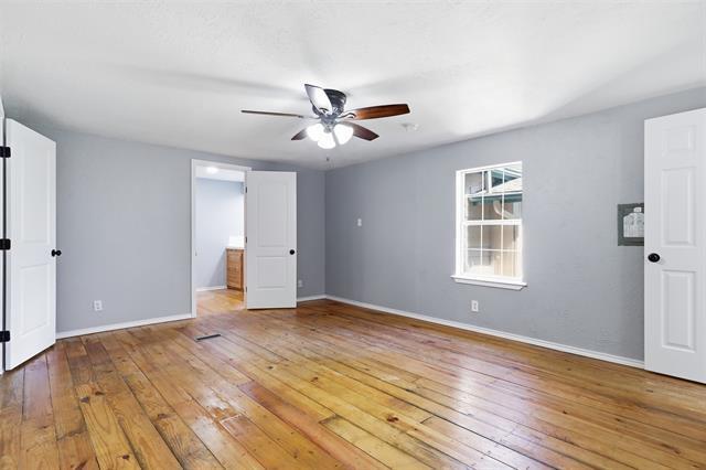 Building Photo - 1941 Lariat Ln