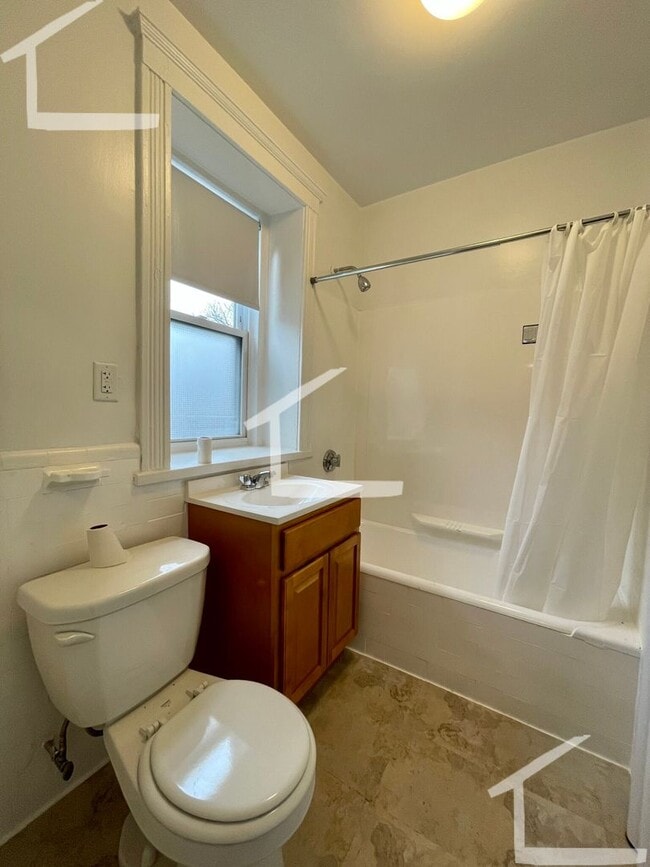Building Photo - No Brokers Fee, No Security Deposit, Heat, Hot Water Included, Laundry on a Site