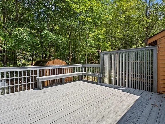 Building Photo - 38 Meadowlark Ln