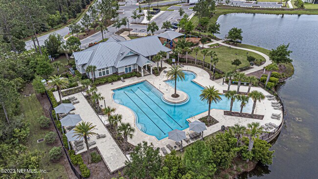 Building Photo - 10377 Benson Lake Dr