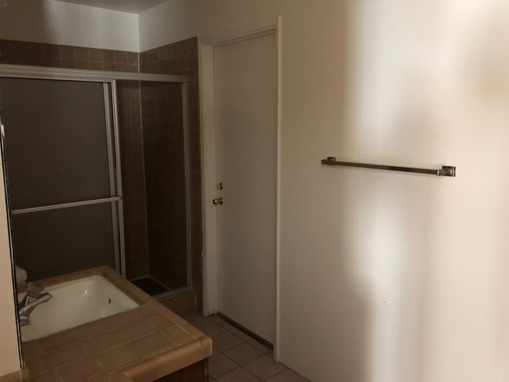 Bathroom - 7216 Keighley St