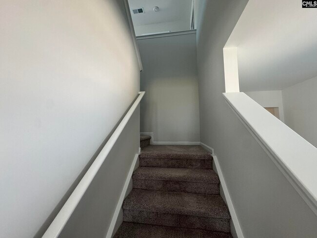 Building Photo - 5025 Erwin Ct