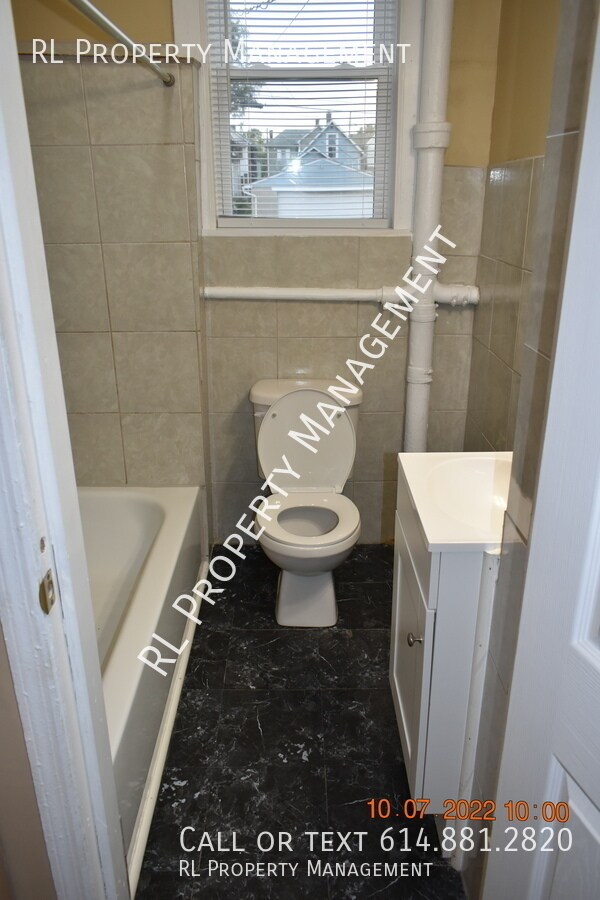 *WAIVED APPLICATION FEE WITH APPROVED APPL... 1879 Bruck St Columbus