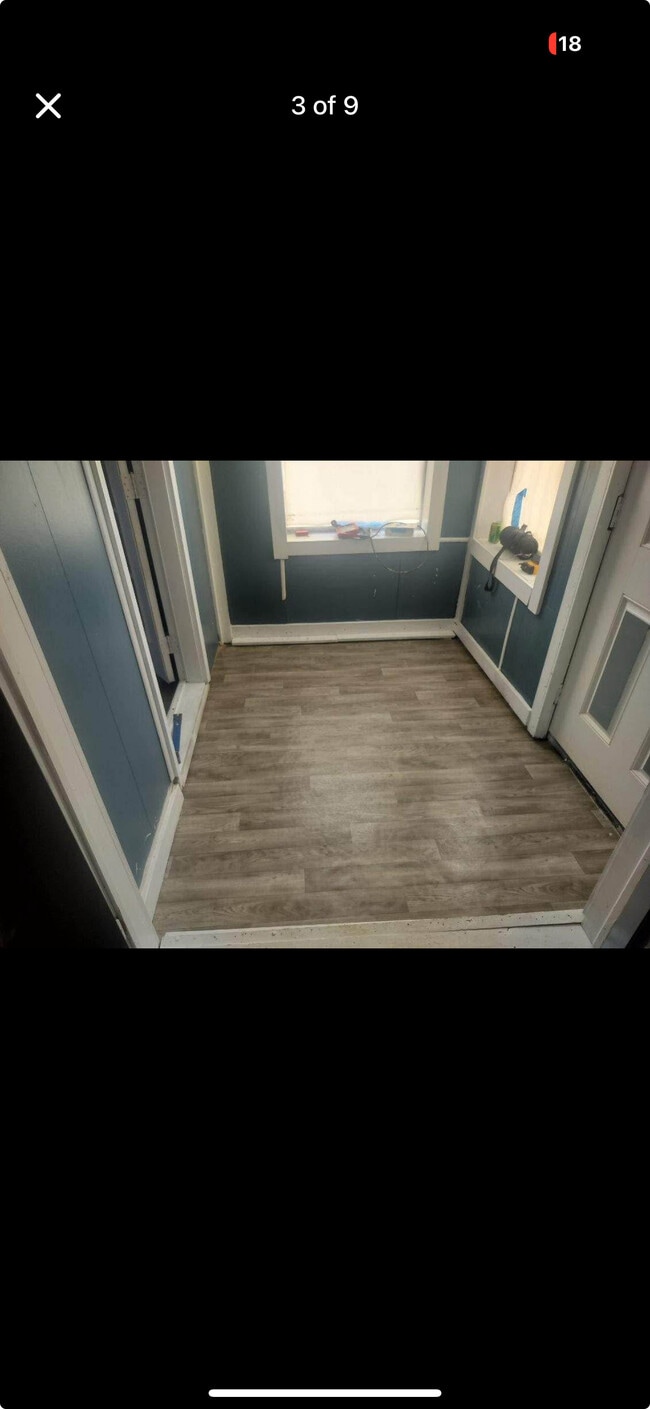 Building Photo - 424 S Miami Ave