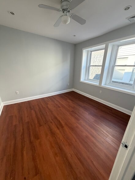 Bedroom #4 - 4924 Hazel Ave