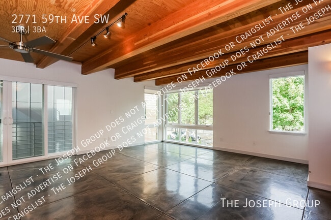 Building Photo - 2771 59th Ave SW