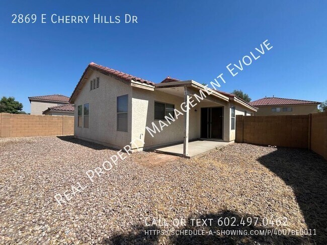 Building Photo - 2869 E Cherry Hills Dr