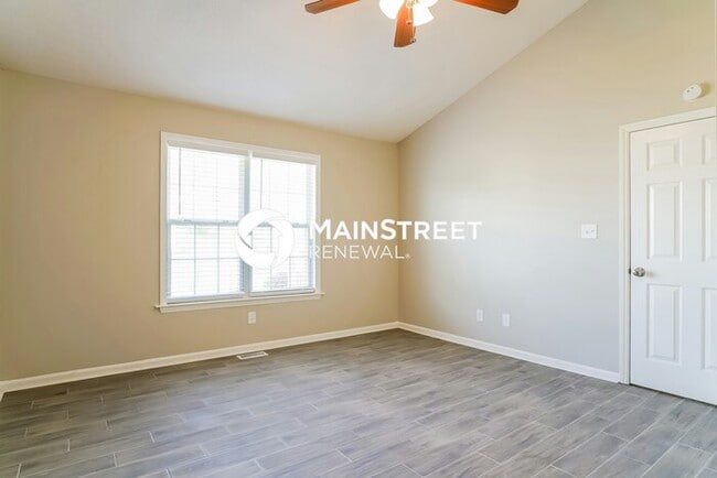 Building Photo - 3 Bedroom Pet-Friendly Home in Angier, NC with Main Street Renewal