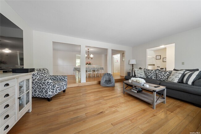 Building Photo - 1 Andrew Ct