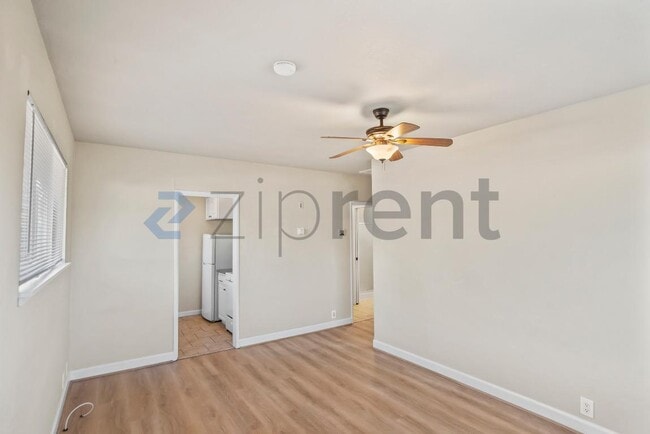 Building Photo - 1765 Landana Dr